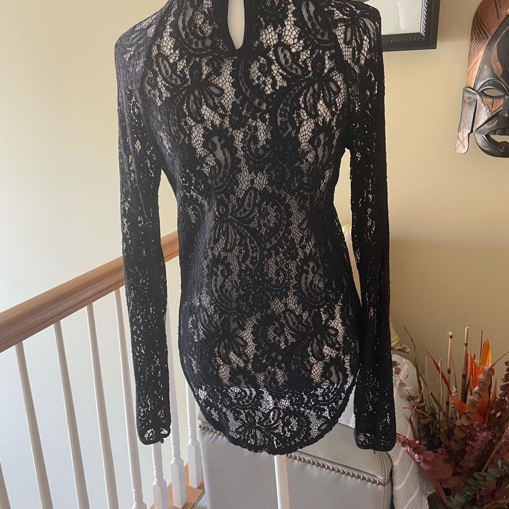 Bar III Elegant Black Lace Top - EUC - Picture 5 of 10